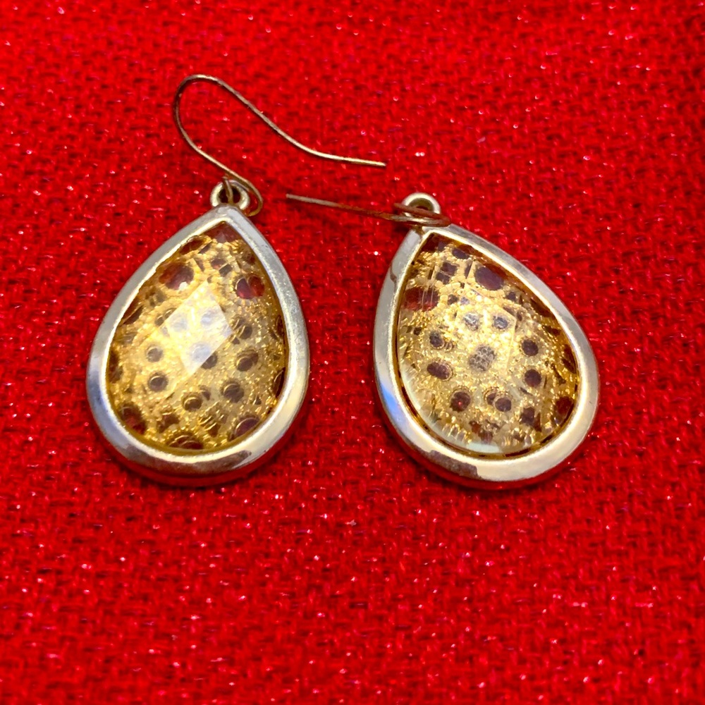 Gold earrings